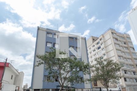 Apartamento à venda com 70m², 2 quartos e 1 vagaFachada