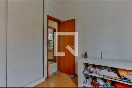 Quarto de apartamento à venda com 3 quartos, 80m² em Floresta, Belo Horizonte