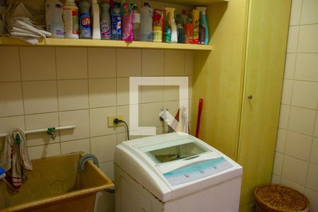 Casa de condomínio à venda com 119m², 2 quartos e 1 vaga Casa de condomínio à venda com 119m², 2 quartos e 1 vagaÁrea de Serviço