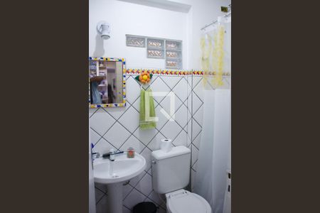 Casa de condomínio à venda com 119m², 2 quartos e 1 vaga Casa de condomínio à venda com 119m², 2 quartos e 1 vagaBanheiro