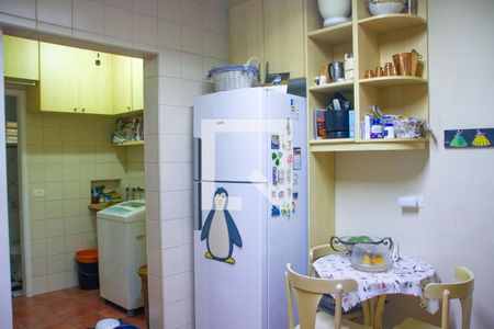 Casa de condomínio à venda com 119m², 2 quartos e 1 vaga Casa de condomínio à venda com 119m², 2 quartos e 1 vagaCozinha