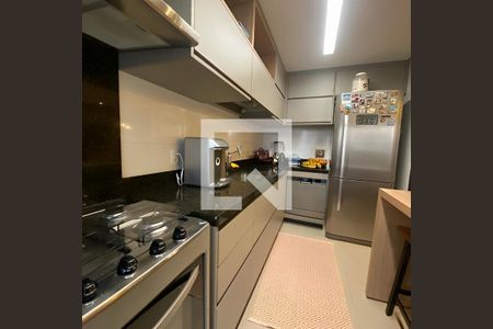 Cozinha  de apartamento à venda com 3 quartos, 92m² em Funcionários, Belo Horizonte