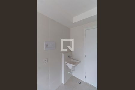 Sala e Cozinha Integrada  de apartamento para alugar com 1 quarto, 27m² em Vila Ré, São Paulo