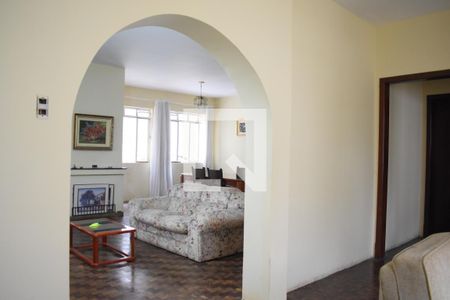 Sala 2 de casa para alugar com 4 quartos, 360m² em Água Verde, Curitiba