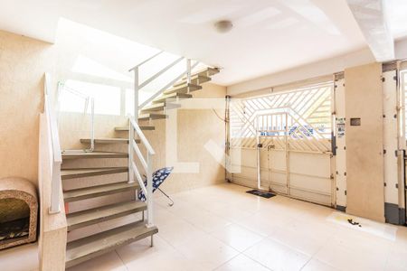 Casa à venda com 250m², 3 quartos e 2 vagas Casa à venda com 250m², 3 quartos e 2 vagasGaragem