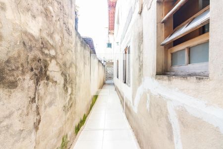 Casa à venda com 250m², 3 quartos e 2 vagas Casa à venda com 250m², 3 quartos e 2 vagasQuintal