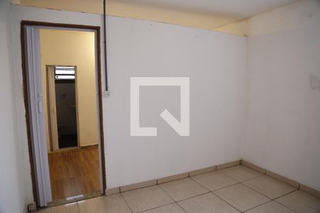 Quarto de casa para alugar com 1 quarto, 30m² em Piqueri, São Paulo