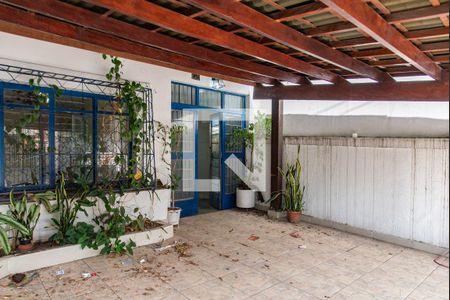 Casa à venda com 200m², 3 quartos e 2 vagas Casa à venda com 200m², 3 quartos e 2 vagasGaragem