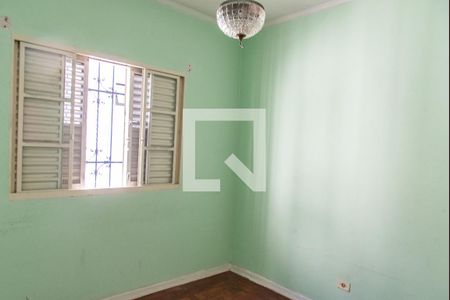 Casa à venda com 200m², 3 quartos e 2 vagas Casa à venda com 200m², 3 quartos e 2 vagasQuarto 2