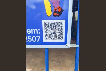 Casa à venda com 200m², 3 quartos e 2 vagas Casa à venda com 200m², 3 quartos e 2 vagasPlaca