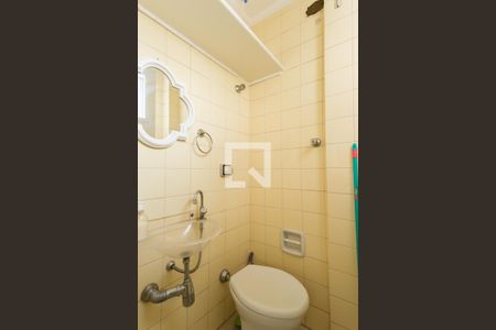 Apartamento para alugar com 80m², 3 quartos e 1 vaga Apartamento para alugar com 80m², 3 quartos e 1 vagaBanheiro de serviço