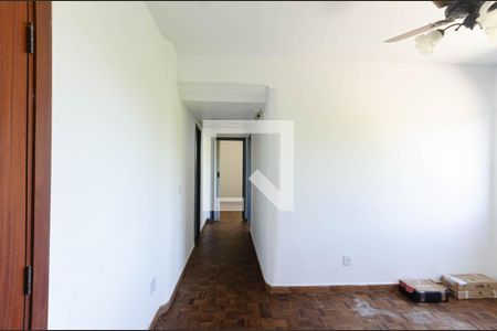 Corredor de apartamento à venda com 2 quartos, 54m² em Camaquã, Porto Alegre
