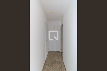 Hal de entrada de apartamento para alugar com 3 quartos, 70m² em Vila Prudente, São Paulo