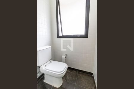 Apartamento à venda com 198m², 3 quartos e 3 vagasBanheiro do Quarto 2