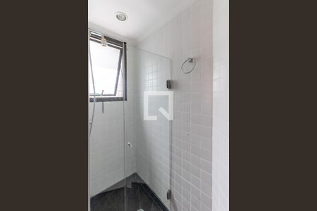Apartamento à venda com 198m², 3 quartos e 3 vagasBanheiro do Quarto 2