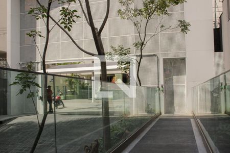 Apartamento à venda com 18m², 1 quarto e sem vagaSaída social do Condomínio