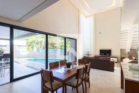 Sala de casa de condomínio à venda com 3 quartos, 304m² em Swiss Park, Campinas