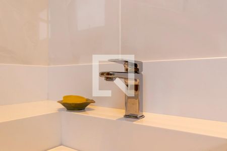 Casa de condomínio à venda com 304m², 3 quartos e 3 vagas Casa de condomínio à venda com 304m², 3 quartos e 3 vagasQuarto da suíte 2