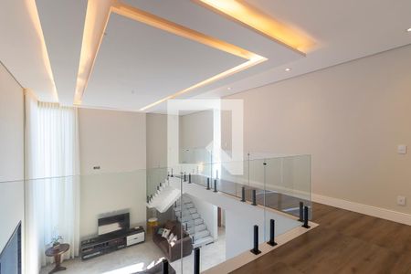 Casa de condomínio à venda com 304m², 3 quartos e 3 vagas Casa de condomínio à venda com 304m², 3 quartos e 3 vagasHall do pavimento superior