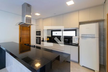 Casa de condomínio à venda com 304m², 3 quartos e 3 vagas Casa de condomínio à venda com 304m², 3 quartos e 3 vagasCozinha