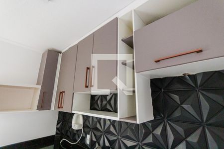 Casa de condomínio à venda com 115m², 3 quartos e 2 vagasArmário