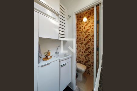 Apartamento à venda com 67m², 2 quartos e 1 vagaÁrea de Serviço 