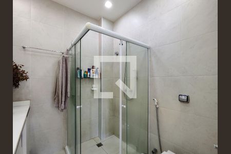 Apartamento à venda com 67m², 2 quartos e 1 vagaBanheiro 