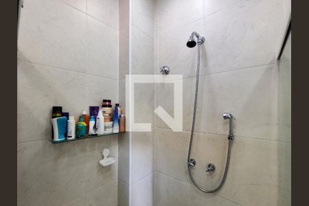 Apartamento à venda com 67m², 2 quartos e 1 vagaBanheiro 