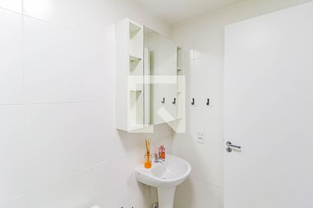 Apartamento para alugar com 43m², 2 quartos e sem vaga Apartamento para alugar com 43m², 2 quartos e sem vagaBanheiro