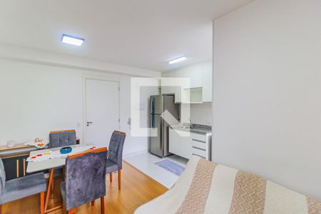Sala de apartamento para alugar com 2 quartos, 43m² em Santo Amaro, São Paulo
