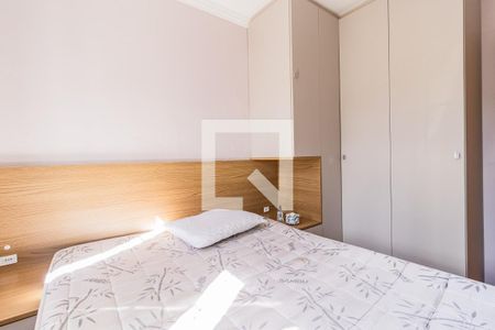 Dormitório de apartamento à venda com 2 quartos, 50m² em São Sebastião, Porto Alegre