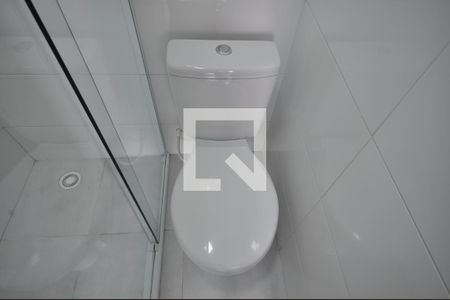 Banheiro de apartamento para alugar com 1 quarto, 32m² em Vila Constança, São Paulo