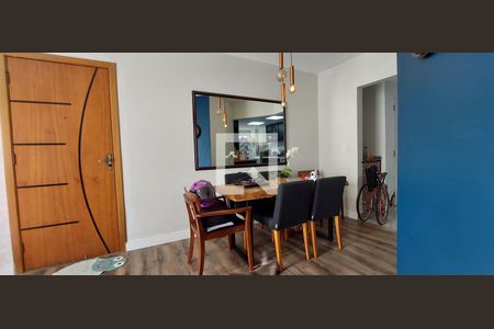 Sala de apartamento à venda com 3 quartos, 90m² em Vila Gilda, Santo André