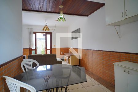 Sala - Cozinha de casa de condomínio para alugar com 2 quartos, 150m² em Campeche, Florianópolis
