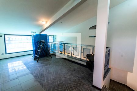 Sala de casa para alugar com 2 quartos, 120m² em Cidade São Francisco, São Paulo