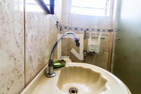 Casa para alugar com 120m², 2 quartos e 1 vagaBanheiro 