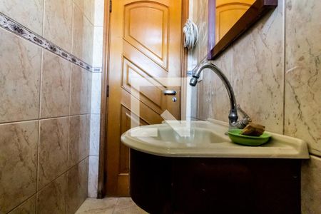 Casa para alugar com 120m², 2 quartos e 1 vagaBanheiro 