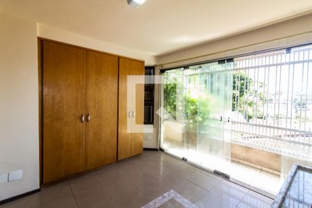 Casa para alugar com 120m², 2 quartos e 1 vagaCozinha