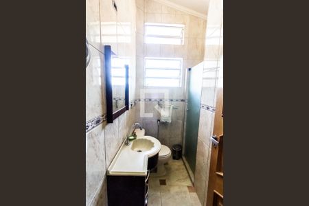 Casa para alugar com 120m², 2 quartos e 1 vagaBanheiro  