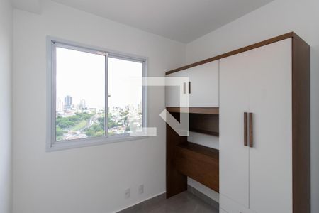 Quarto 2 de apartamento para alugar com 2 quartos, 34m² em Parque Vitoria, São Paulo