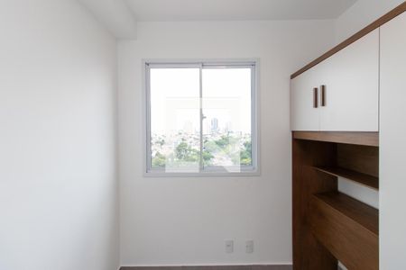 Quarto 2 de apartamento para alugar com 2 quartos, 34m² em Parque Vitoria, São Paulo