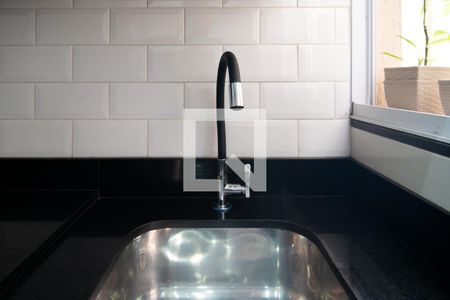 Apartamento à venda com 93m², 2 quartos e sem vaga Apartamento à venda com 93m², 2 quartos e sem vagaCozinha / Área de Serviço