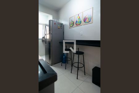 Apartamento à venda com 93m², 2 quartos e sem vaga Apartamento à venda com 93m², 2 quartos e sem vagaCozinha / Área de Serviço