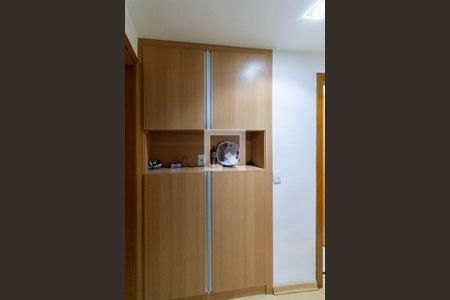 Corredor - Armário de apartamento à venda com 4 quartos, 164m² em Alípio de Melo, Belo Horizonte