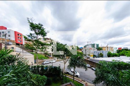 Vista de apartamento para alugar com 3 quartos, 72m² em Estoril, Belo Horizonte
