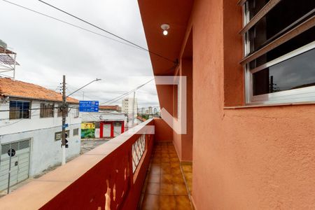 Varanda - Sala de casa para alugar com 2 quartos, 70m² em Vila Libanesa, São Paulo