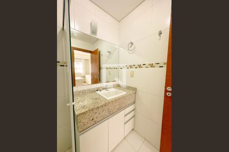 Apartamento para alugar com 122m², 3 quartos e 1 vagaBanheiro da Suíte