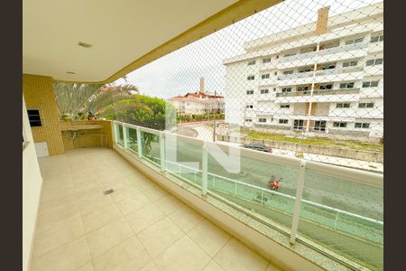 Apartamento para alugar com 122m², 3 quartos e 1 vagaSacada