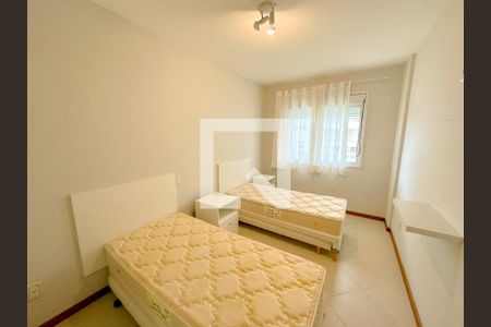 Quarto 1 de apartamento para alugar com 3 quartos, 122m² em Ingleses Norte, Florianópolis