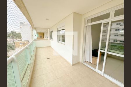 Apartamento para alugar com 122m², 3 quartos e 1 vagaSacada